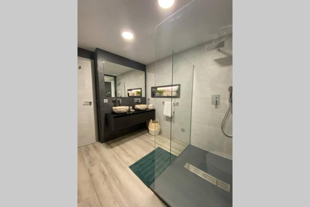 Precioso Apartamento A Estrenar En Centro De Nerja Extérieur photo